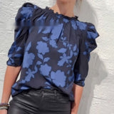 Womens Loose-fit Blouse With A Large Floral Print V-neck And Batwing Sleeves