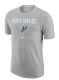 Nike Mens NBA Essential Just Do It T-Shirt (US Alpha Large Regular Regular Grey San Antonio Spurs)
