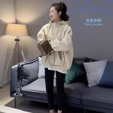 Thin Breathable Classic Style Outdoor Jacket Coat