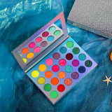 Glow Eyeshadow Stage