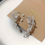 2-Pieces: Trendy Minimalist Style Hip Hop Hollow Butterfly Ear Climber