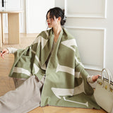 Female Versatile Fashion Thickened Warm Cashmere Scarf