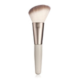 Eklips Trend Blush Brush with Soft Bristles for Blending
