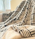 Luxury Faux Rabbit Fur Flannel Throw Blanket | 3CARATS