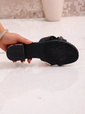 Women Shoes Ladies Flip Flops Designer Outside Female Slippers Summer New Luxury Sandals Fashion Walking Open Toe Slides