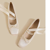 Balletcore Style Satin Lace-Up Flats for Women Black Ballerina Bow Detail Square Toe Ankle Wrap Ribbon Ballet Coquette Shoes
