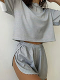 Women Striped Pajama Set 2pcs Short Sleeve Crop Top Elastic Waist Shorts Soft Summer Loungewear Home Sleepwear