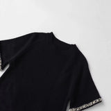 Fashion Casual Short-sleeve Knit Top With Black Short Sleeve Knit Top Gold Button Detail Round Neck Slim Fit Casual Sweater GRQ4