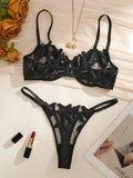 Black Embroidered Floral Lingerie Set - Sexy Bra And G-string Combo with Heart Decoration Underwear Set for Women ZA824031