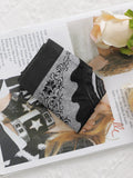 Women's sexy embroidered flower triangle underwear with seamless inner lining antibacterial easy to wash and dry underwear Z412