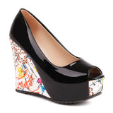 2026 New Big Size 33-43 Summer White Bohemian Graffiti Platform Pumps Slip On Black Red Chunky High Heels Wedges Shoes Women