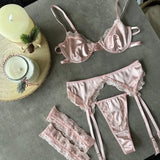 Toucheart 4PCS Patchwork Sexy Interesting Underwear Thong Set Slim Backless Lace Up Hollow Out  Floral Mesh Sexy Underwear Set
