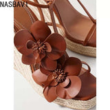 Flower Square Toe High-Heeled Shoes for Women, Slope Heels, Summer Gold One-Piece Sandals High-End Grass Woven Sandals for Women