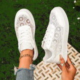 Summer Hollow Sneakers Women Flower Design Mesh Casual Sneakers For Woman Sports Shoes Comfy Breathable Women's Skateboard Shoes