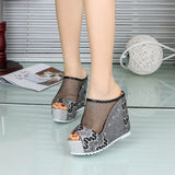 Summer Women Shoes Retro Ethnic High Heels Platform Embroidery slippers Wedge Beach Flip Flops Women Flowers Slides