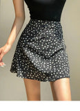 2026 Summer New Retro Vacation Style Small Floral Half Skirt High Waisted Wrap Buttocks Elegant Sweet Slim Short Skirt 06AH