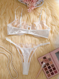 White sexy lingerie set, an experience of daily intimate life that is both pure and exudes allure ZA824031