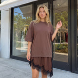 Women 3/4 Length Sleeve Crew Neck Casual Loose Fit Long Tops Summer Lace Patchwork Hem Solid Color T Shirts