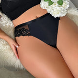 Women's Oversized Comfortable Breathable Triangle Pants Solid Color Four Season Underwear Sexy Lace Bra Z2516