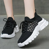 Spring Autumn Breathable Mesh Sneakers Woman Non-Slip Lightweight Solid Sports Shoes Women Casual Plus Size Lace Up Shoes Female
