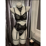 Toucheart Sexy Lingerie Suit for Women Lace Patchwork Halter Bra Set Solid Color Sexy Mesh See-through Garters Underwear Set New