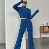 Stand Collar Navel T-shirt and Trumpet pants