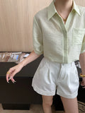 Turn-Down Collar Loose Short-Sleeve Shirt Women White Short Sleeve Shirt Chest Pocket V Neck Button Casual Summer Blouse H9EH