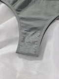 Seamless thong sports yoga comfortable seamless underwear sexy solid color women's underwear Z626