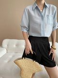 Turn-Down Collar Loose Short-Sleeve Shirt Women White Short Sleeve Shirt Chest Pocket V Neck Button Casual Summer Blouse H9EH