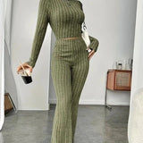 Stand Collar Navel T-shirt and Trumpet pants