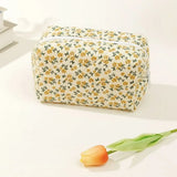 1PC Flower Printed Puffy Quilted Zipper Makeup Bag Storage Organizer Toiletry Handbag Cosmetic Pouch Large Travel Cosmetic Bag
