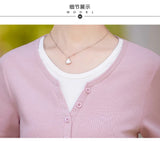 Knitted two-piece casual suit is loose and comfortable