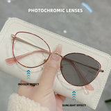 Fashion Anti Blue Light Reading Glasses Women High Quality Cat Eye Computer Eyepieces for Myopia Chameleon Glasses with Diopters