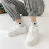 2022 Fashion Spring New Designer Hot Sale White Shoes Female Platform Sneakers Women Tenis Feminino Casual Female Shoes Woman