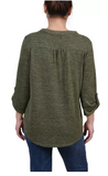 Ny Collection Womens 3/4 Roll Tab Sleeve Y-Neck Top, Large