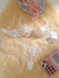 White sexy lingerie set, an experience of daily intimate life that is both pure and exudes allure ZA824031