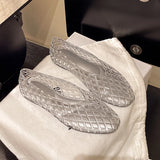 Women Crystal Jelly Shoes Girls Fashion Summer Flats Sandals V-mouth Slip-on Style Soft Sole Girls Daily Walking Driving Flats