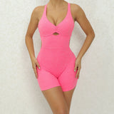 Adjustable double straps Open back  V shape back design Scrunch butt No front seam Flatlock Inseam  Removable pads BODYSUIT