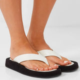 2026 New Arrivals Summer Fashion Black Flip Flops Flat Sandals Women Leisure White Slides Shoes Comfy Walking Beach Footwear