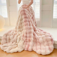 Toscana Affordable Luxury Plush Bed Throw Blanket | 3CARATS