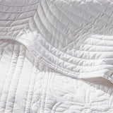Full/Queen size 3-Piece Reversible Scalloped Edges Microfiber Quilt Set in White