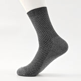 Mens Casual Soft And Breathable Mid-calf Socks