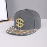Suitable For Both Men And Women, This Metal Stud Jewelry Features A Wave-shaped Set Of Diamonds. The Hat Has A Flat Brim And Is Perfect For Individualized Outfits.