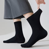 Mens Casual Soft And Breathable Mid-calf Socks