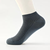 Mens Casual Soft And Breathable Mid-calf Socks