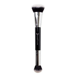 Nascita Dual-Ended Angled Foundation & Concealer Brush