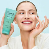 Shiniq Pore Purifying Peeling Scrub for Smooth Skin 200 ml